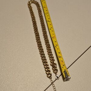 Man Or Woman Luxurious Gold-Tone Chain Necklace